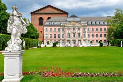 Kurfürstliches Palais